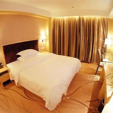 Ronghe Holiday Hotel Shiyan  ภายนอก รูปภาพ